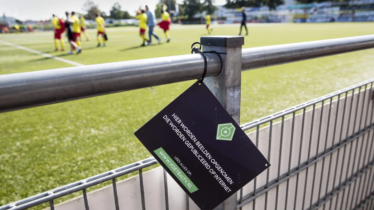 Rechter tikt privacywaakhond op de vingers in zaak failliet VoetbalTV