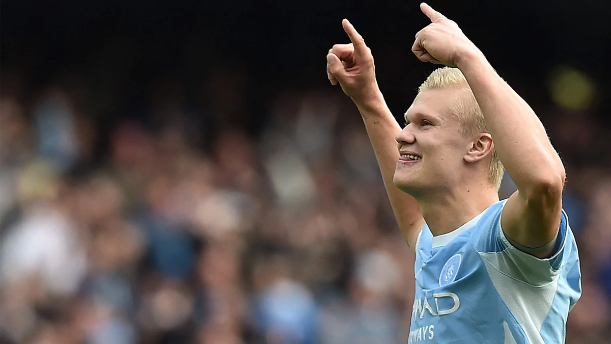 'Manchester City breekt 114(!) regels en vreest degradatie'
