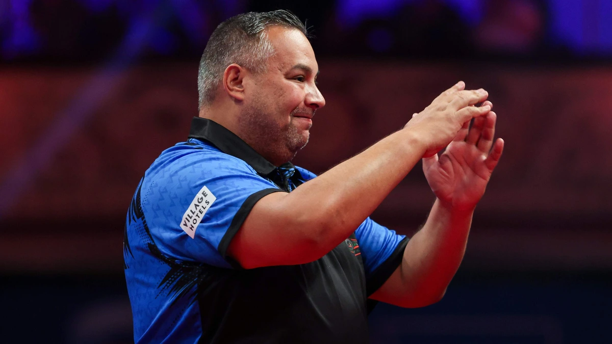 Jermaine Wattimena gooit zich naar tweede ronde World Grand Prix, later vanavond Nederlandse clash tussen Dirk van Duijvenbode en Gian van Veen
