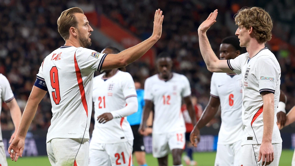 LIVE interlandvoetbal | Harry Kane en Anthony Gordon helpen Engeland aan eerste zege, Spanje blijft foutloos