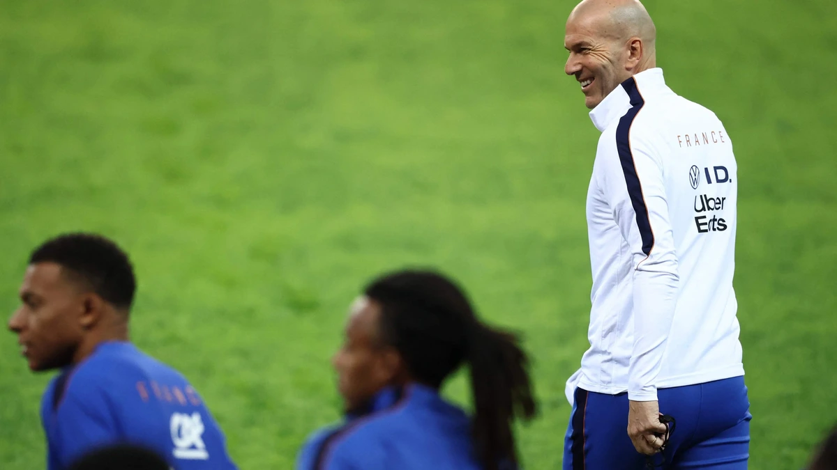LIVE interlandvoetbal | ’Enorme emotie’ bij Zinedine Zidane richting zijn debuut als bondscoach Frankrijk