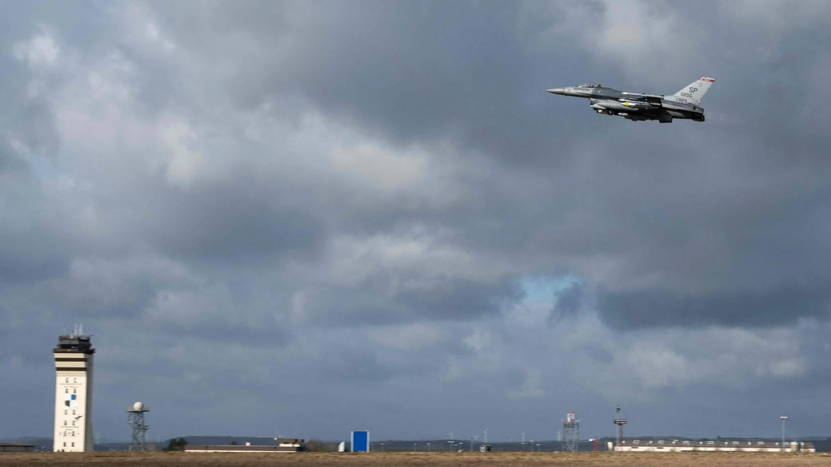 Militair vliegtuig neergestort op Amerikaanse basis in Duitsland