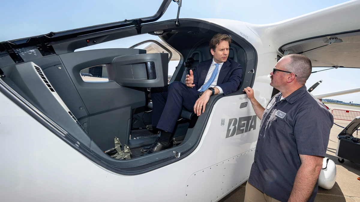 Minister negeert advies om excuses te maken aan omwonenden Schiphol maar heeft een ander plan