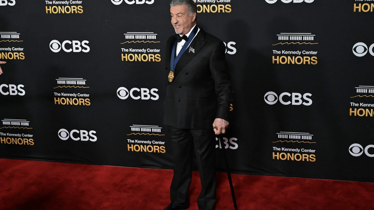 Sylvester Stallone (80) hield chronische pijn over aan actiefilms: ’Doe nooit je eigen stunts’