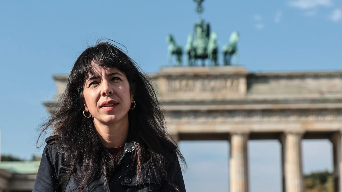 Beoogde burgemeester Berlijn Elif Eralp doodsbang voor Hamas-aanhangers uit eigen partij, probeert uitspraken interview te corrigeren