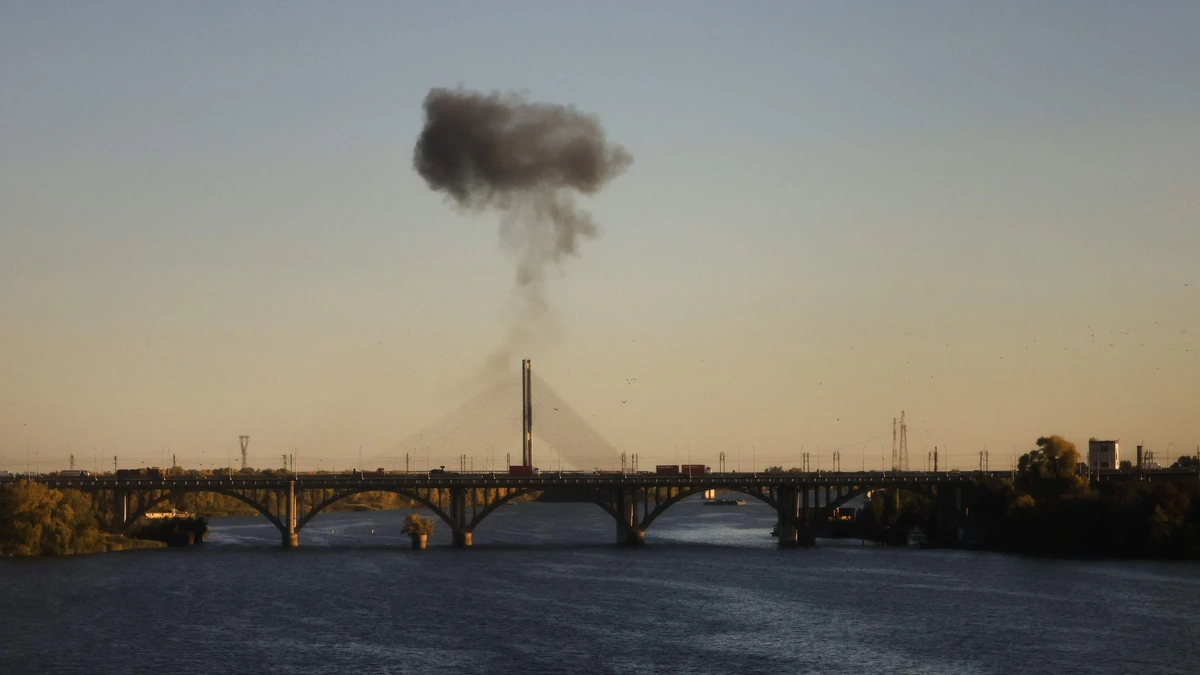 LIVE | Opnieuw belangrijke brug getroffen in Kiev door Russische aanval