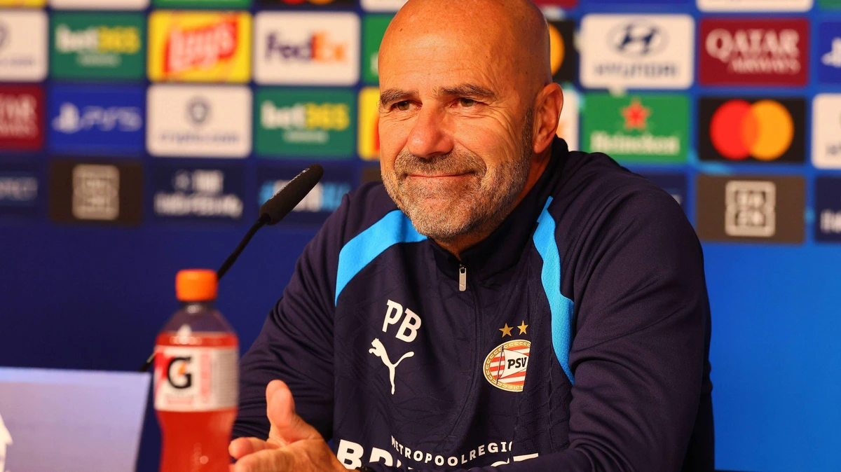 PSV-trainer Peter Bosz verwacht spektakel in Champions League-duel met RB Leipzig en heeft meevaller in de aanval