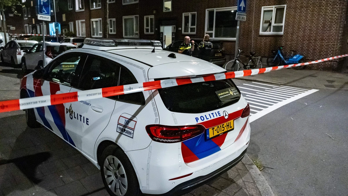Schietpartij in centrum Rotterdam: politie opent klopjacht op schutter en doelwit