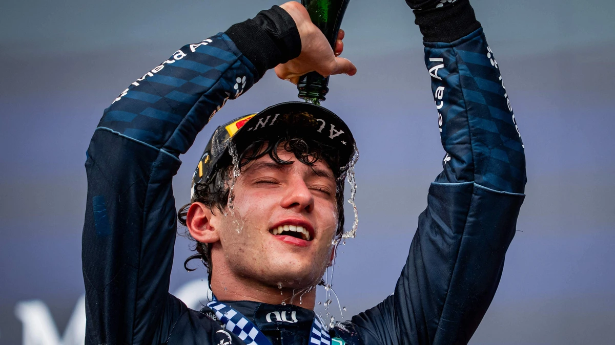 Van een schuchtere jongen in Londen tot Formule 1-kampioen: de razendsnelle opmars van Kimi Antonelli