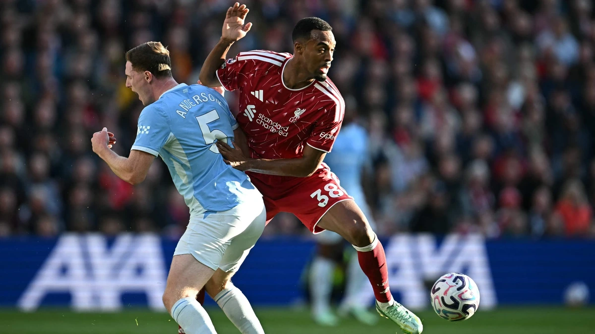 LIVE buitenlands voetbal | Liverpool stort na rood Gravenberch helemaal in, Manchester City op rozen op Anfield