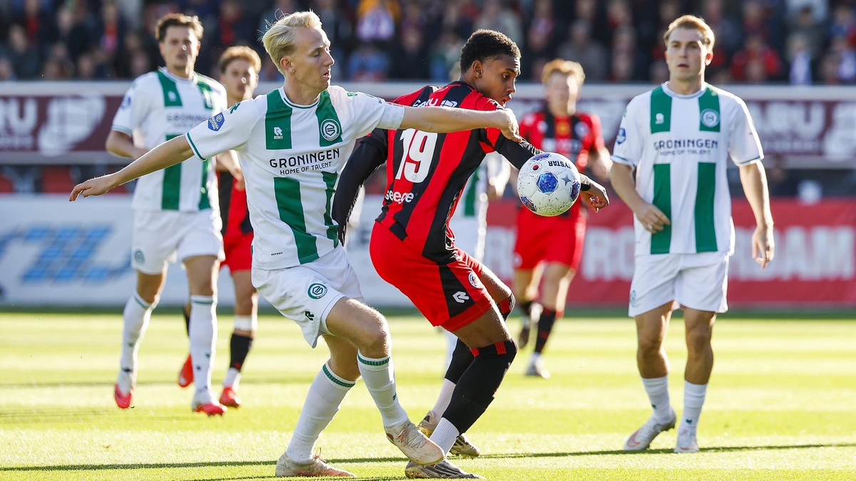 LIVE Eredivisie | FC Groningen leidt op Woudestein na geklungel in Excelsior-defensie