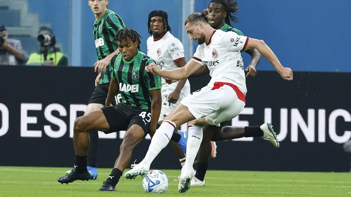 LIVE buitenlands voetbal | AC Milan aan de leiding bij Sassuolo