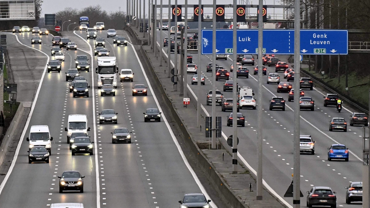 Belgische snelweg bij Luik afgesloten: automobilist dreigt met explosieven auto op te blazen