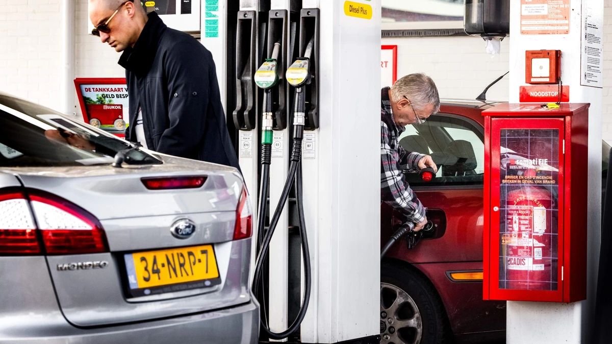 Huishoudens geven minder geld uit aan dure benzine en diesel