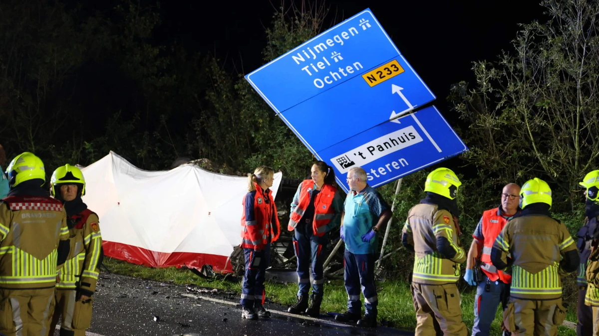 Twee doden en twee gewonden door ernstig ongeluk bij Kesteren