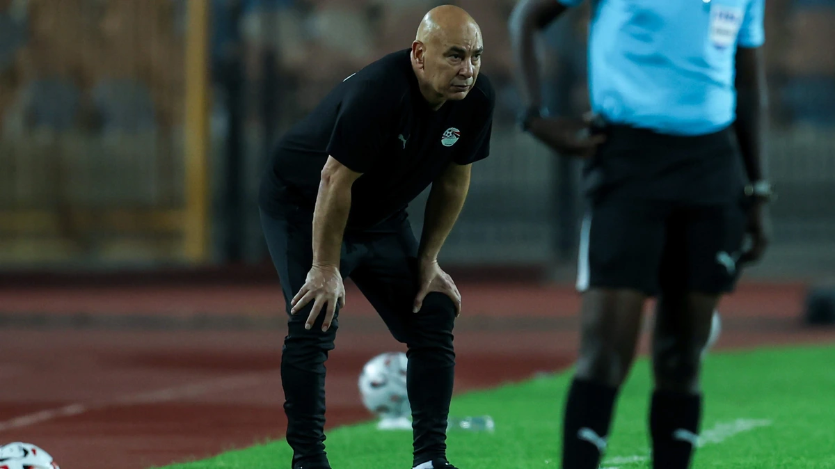 FIFA schorst bondscoach Egypte om beledigen arbiter op WK