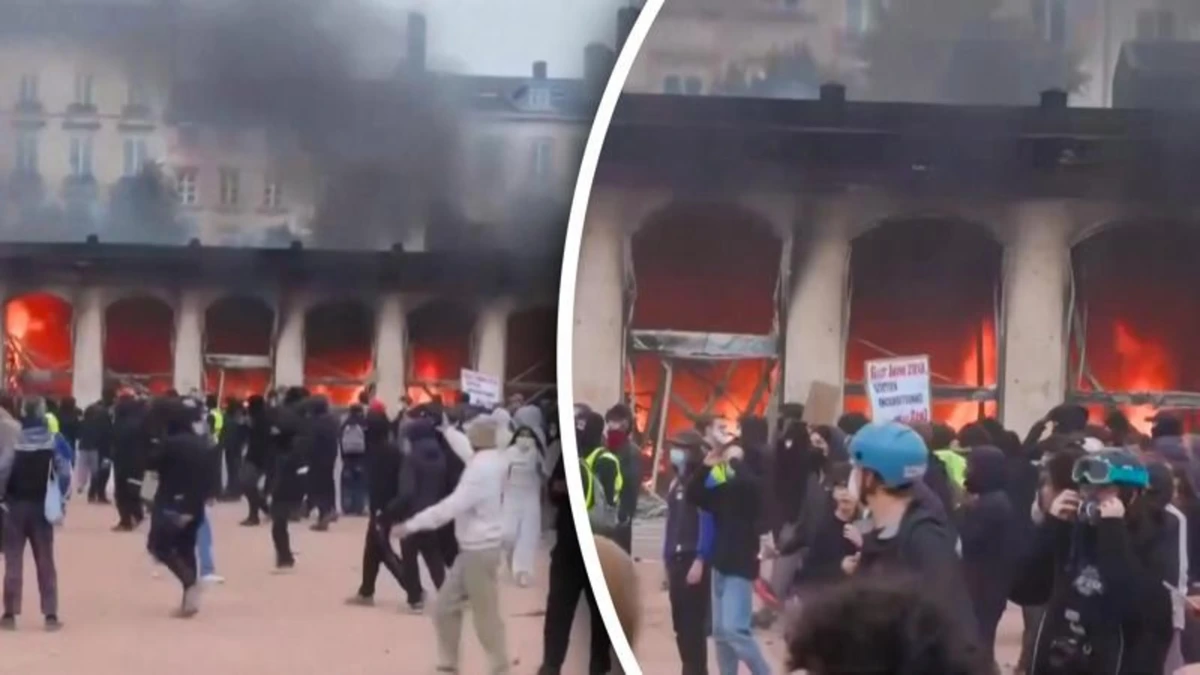 Toeristenbureau in lichterlaaie tijdens Franse protesten