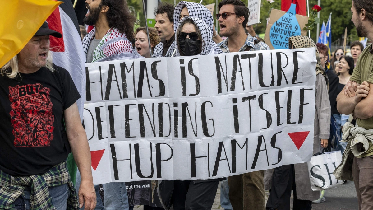 Gevluchte Palestijnen walgen van Hamas-fans in Nederland: ’Je krijgt zelfs een huis waarop Nederlanders jaren moeten wachten’