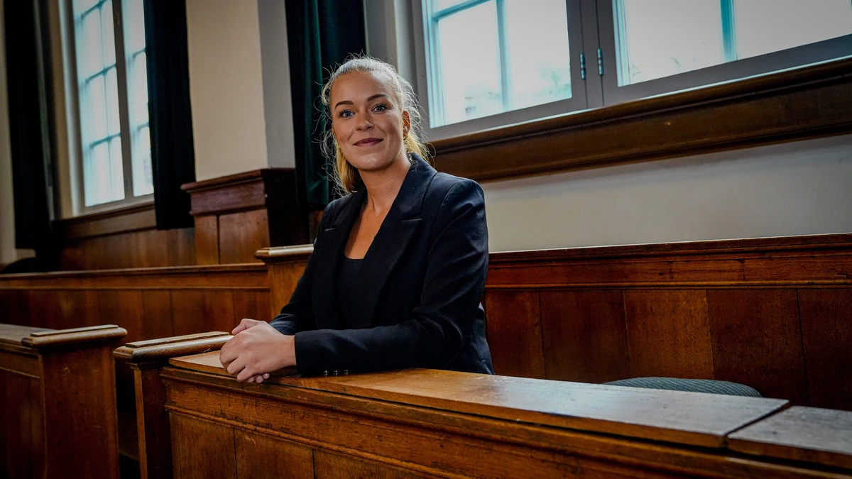 Stephanie (28) blijft alleen achter met dochter als haar partner de gevangenis in moet: ’Straks staat Veilig Thuis ineens voor de deur’