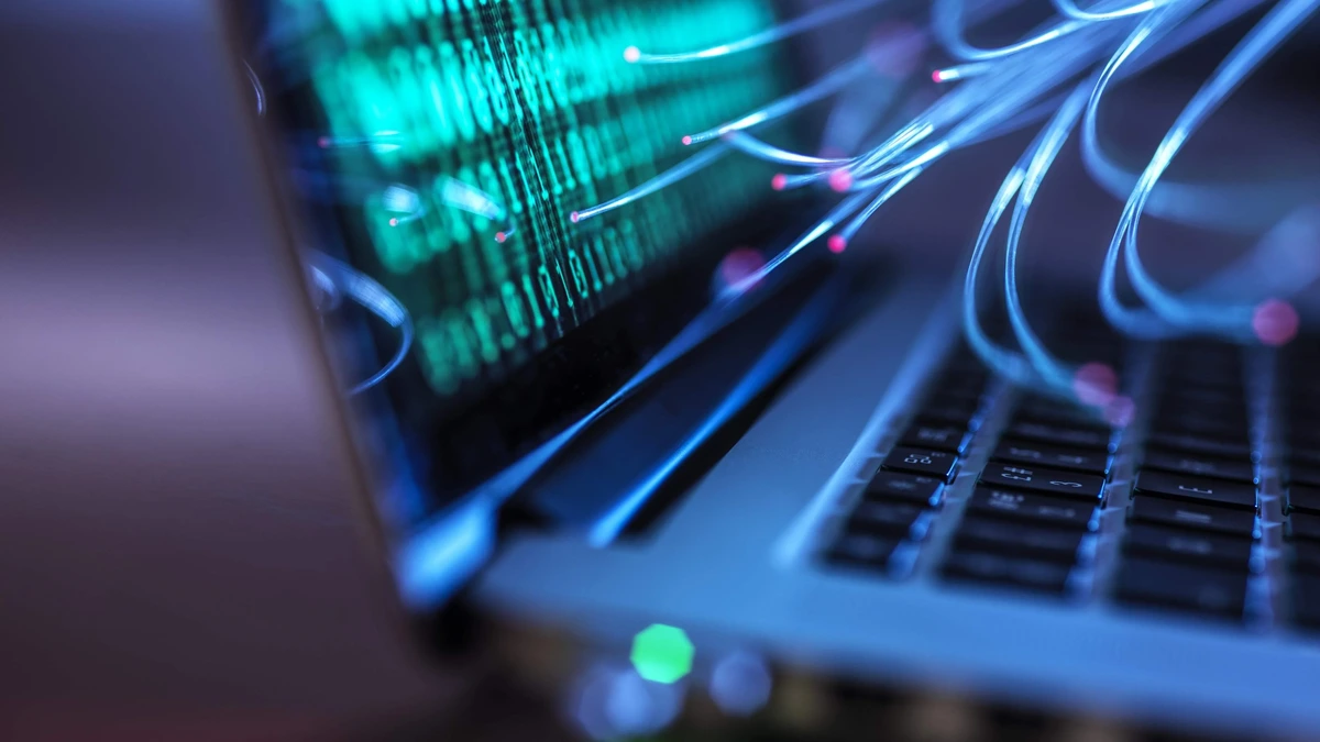 Nederlandse hacker ’Aartshertog’ gearresteerd in VK, aangeklaagd voor datadiefstal en afpersing Puerto Rico