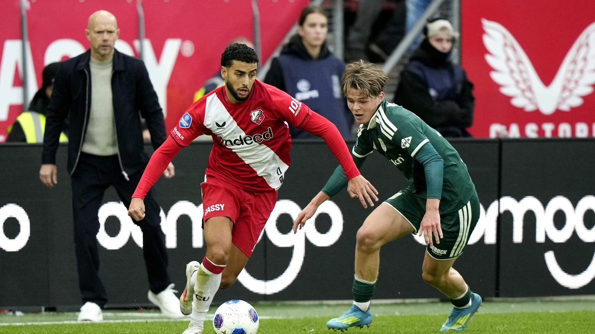 Invaller Sem van Duijn sleept op valreep punt uit de strijd voor FC Utrecht tegen PEC Zwolle