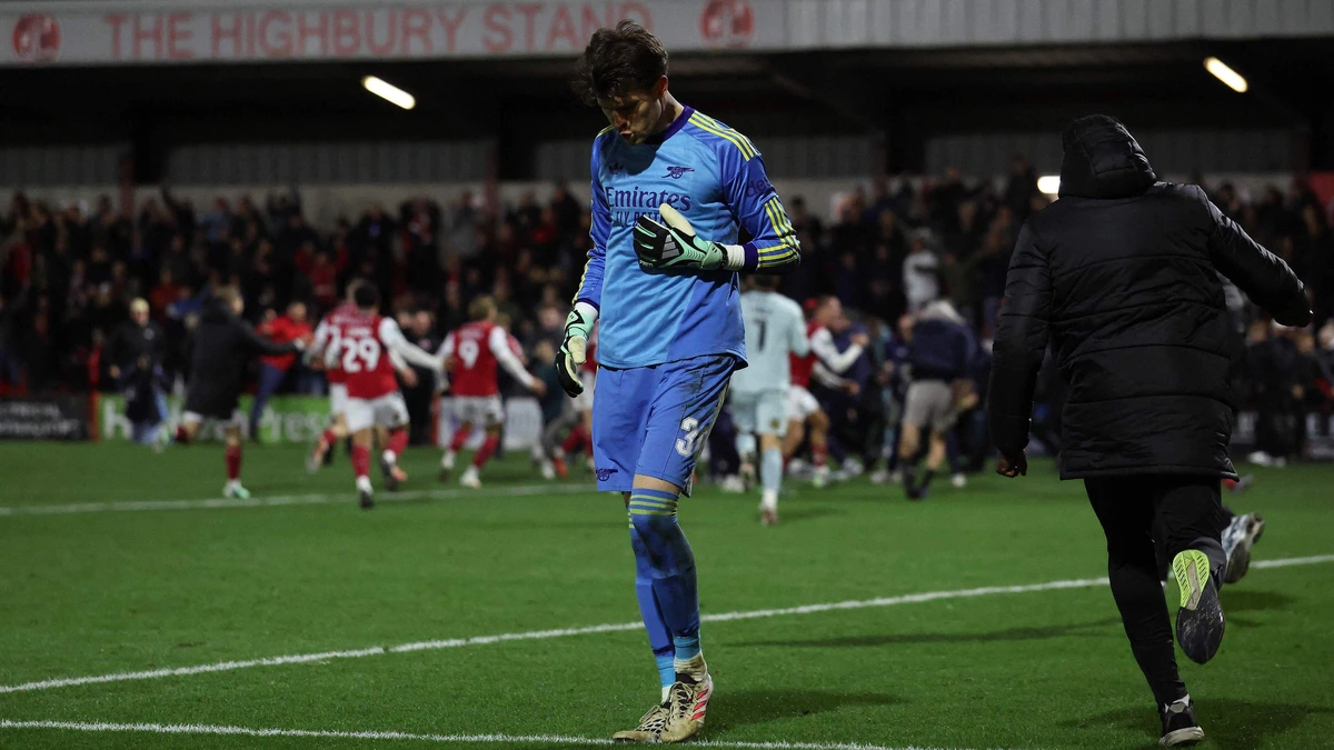 Blamage Arsenal in League Cup tegen 84 plaatsen lager genoteerd Fleetwood Town: ’Het is een heel trieste dag’