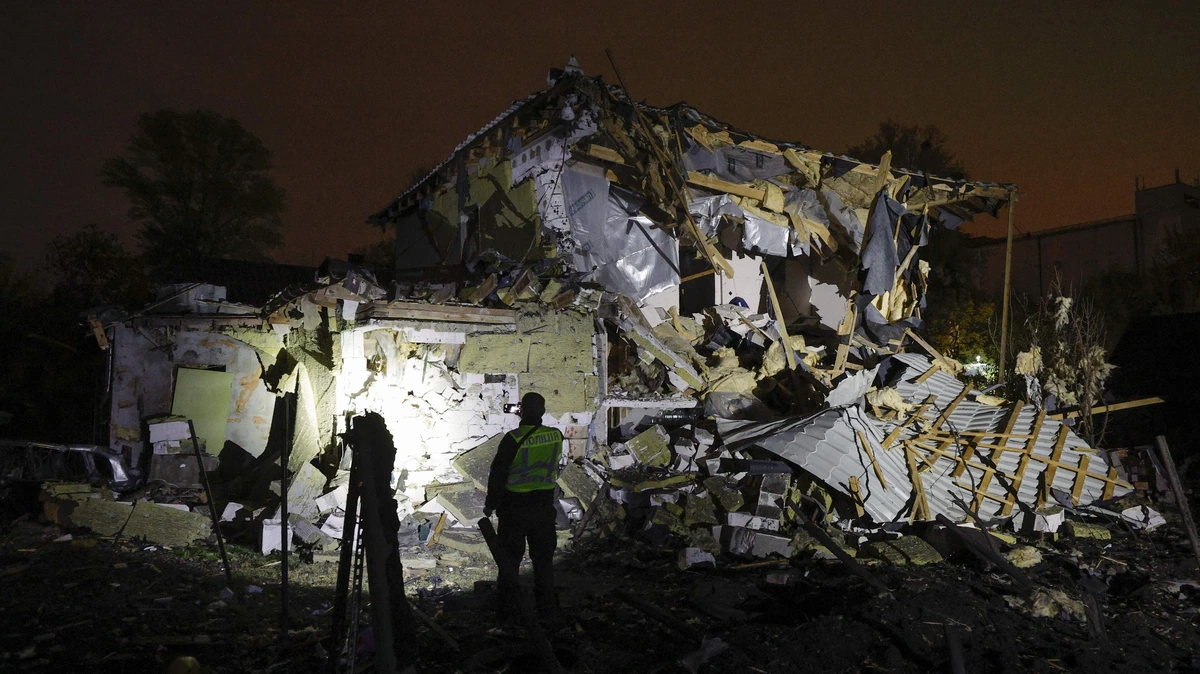 LIVE | Ondanks bespreking Witkoff en Poetin over vrede: Kiev hele nacht bestookt met Russische raketten