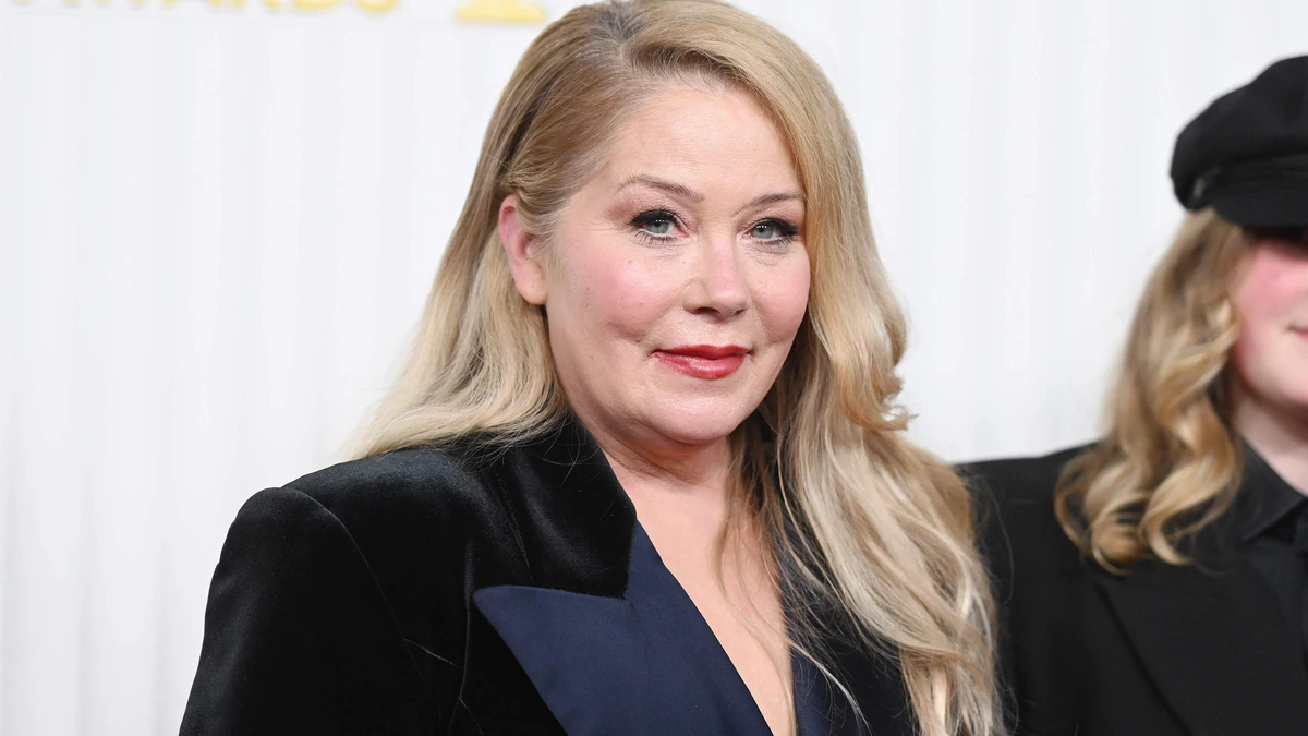 Jaren na diagnose blijkt Christina Applegate geen MS te hebben: ’Het verwart me enorm’