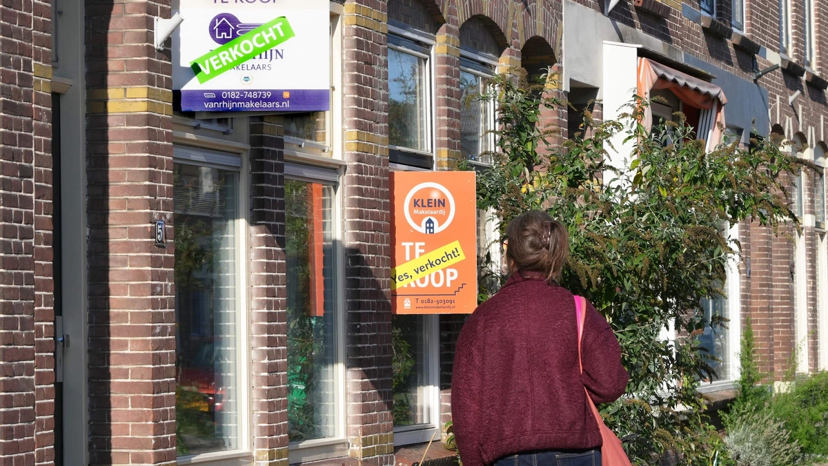 Huizenprijzen in september gedaald en aantal verkopen afgenomen