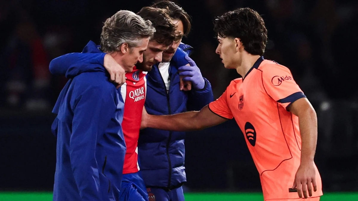Dreun voor Paris Saint-Germain: Khvicha Kvaratskhelia rest van het seizoen aan de kant met zware knieblessure