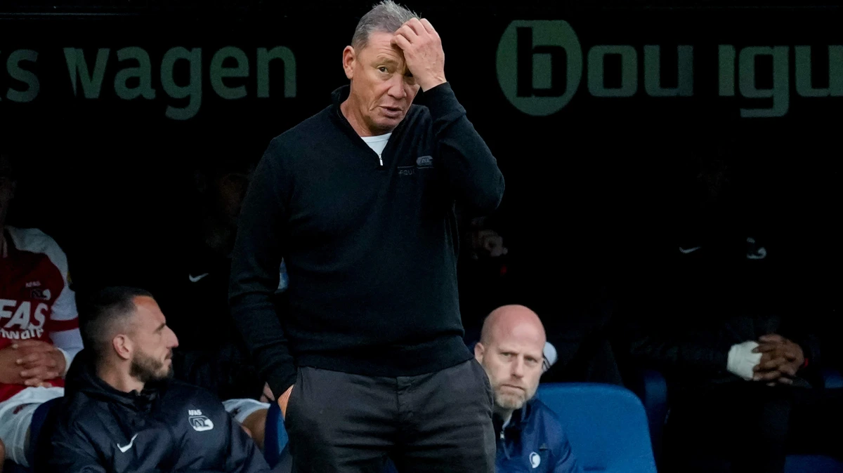 LIVE Eredivisie |  AZ morst punten, schokeffect bij PEC Zwolle in IJsselderby, vanavond om 20.00 uur nog twee duels