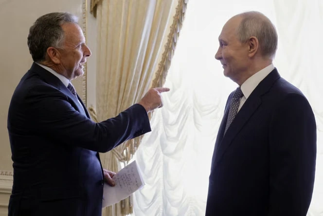 Guerre en Ukraine : galvanisé par le soutien de Donald Trump, Vladimir Poutine ne cède rien
