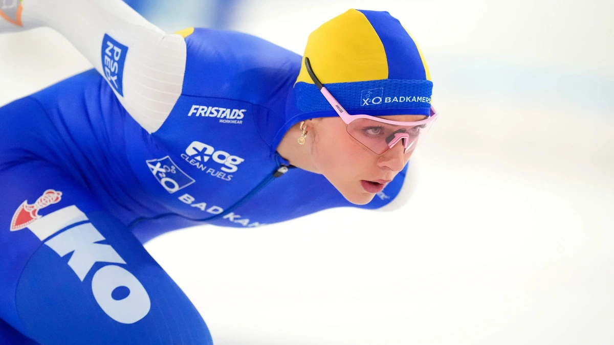 LIVE schaatsen | Dominante Joy Beune blijft de rest ver voor tijdens World Cup-kwalificatie