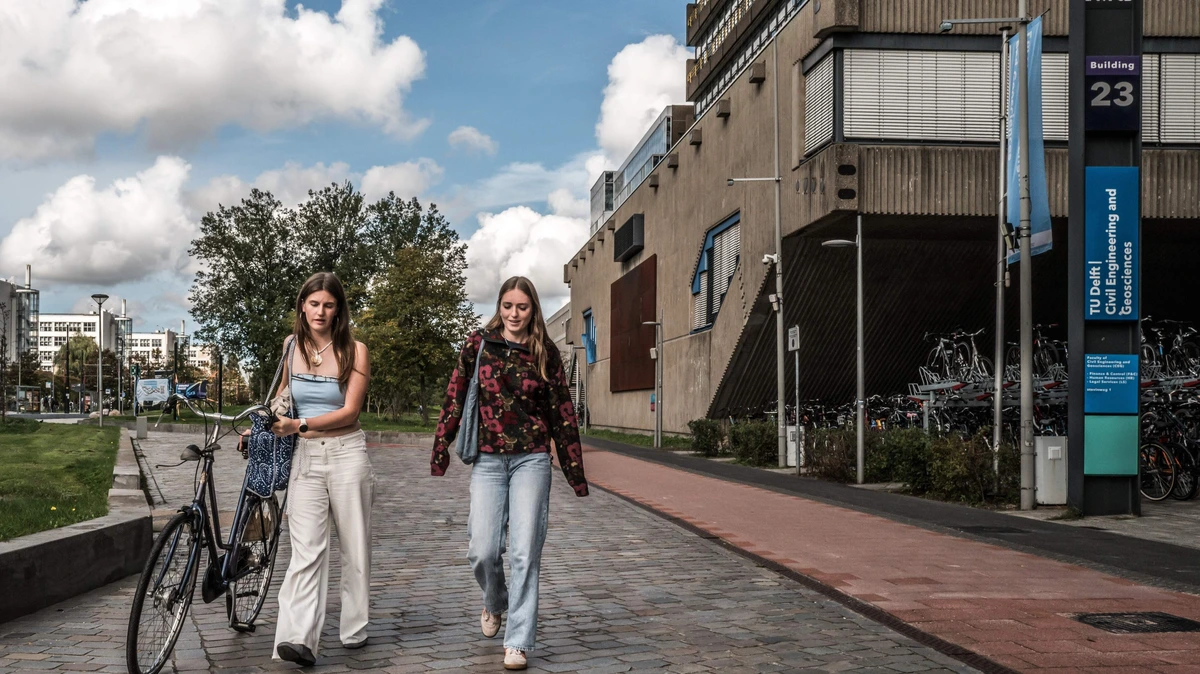 Oud-studenten zien rente op studielening weer stijgen: kabinet breekt met voornemen uit coalitieakkoord