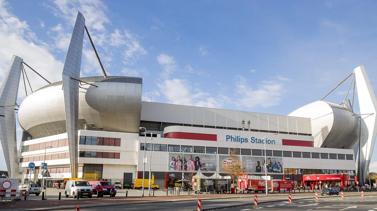 PSV heeft in 2025/26 winst van 7 miljoen euro geboekt en zag eigen vermogen stijgen naar recordhoogte
