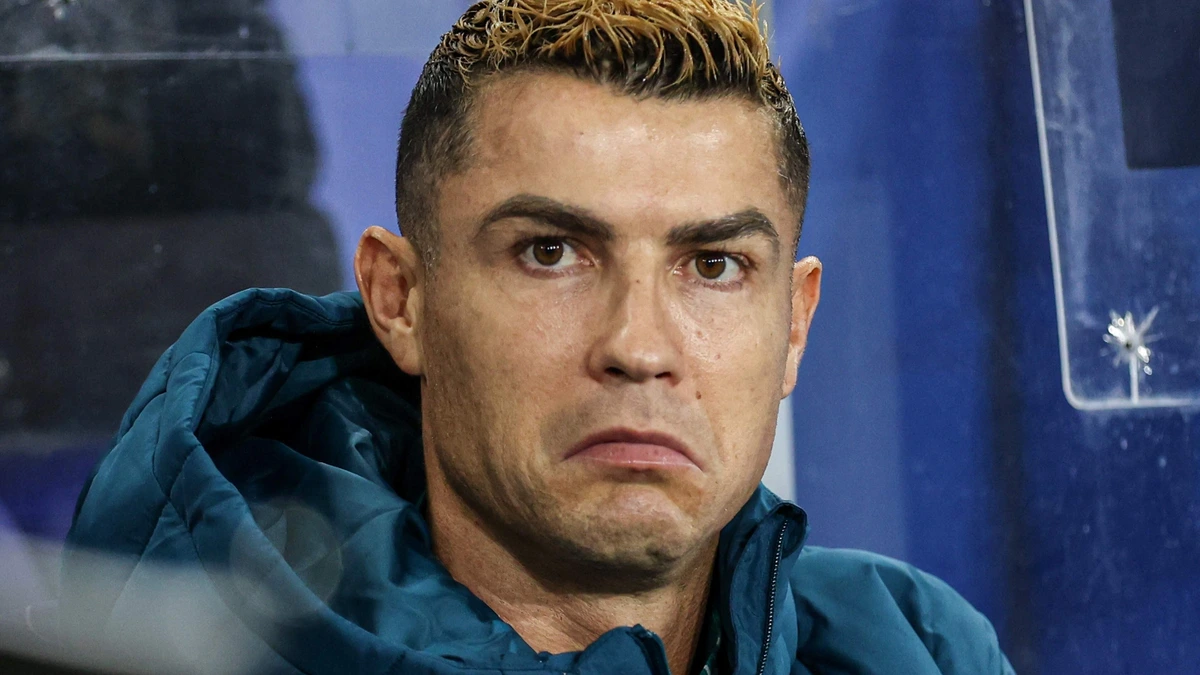 ’Schorsing’ van één maand voor Cristiano Ronaldo bij Portugal én lachwekkende boete
