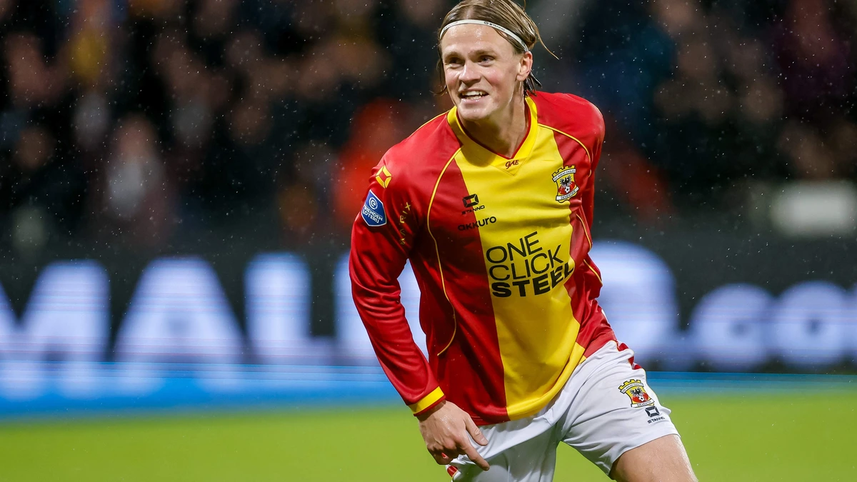 Paul Simonis is onder de indruk van Søren Tengstedt en heeft dringend advies voor topscorer Go Ahead Eagles