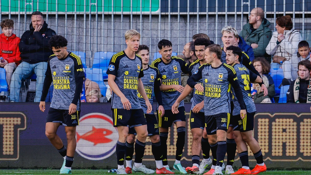 Cambuur pakt de volle mep in Zwolle en klimt uit de degradatiezone