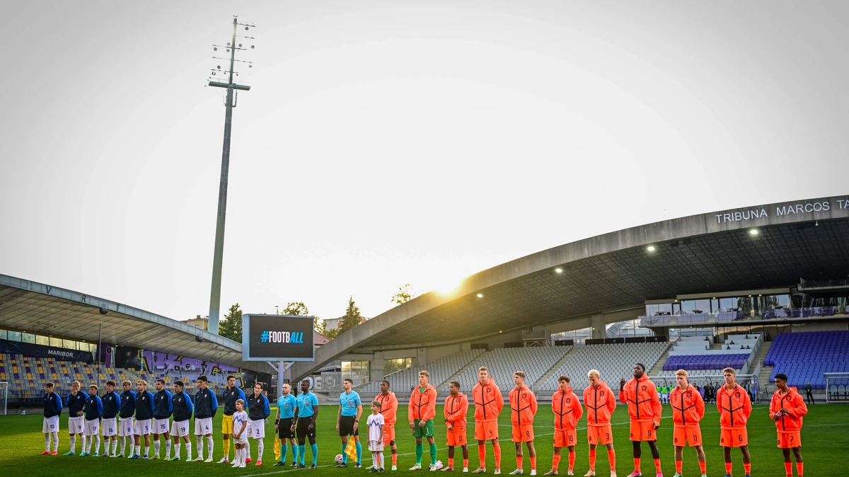LIVE | Jong Oranje weer gelijk tegen Slovenië na snelle achterstand
