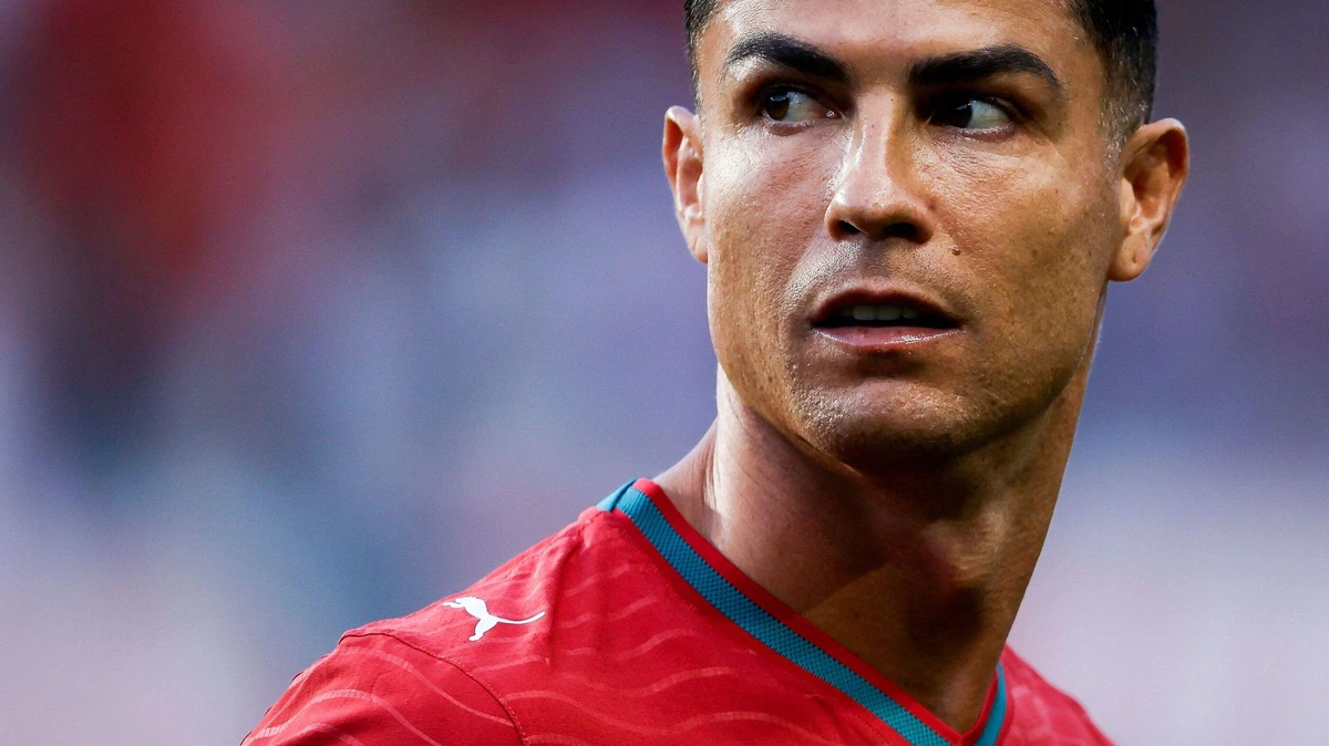Cristiano Ronaldo voorlopig geschorst door Portugese bond om abrupt vertrek bij nationale ploeg