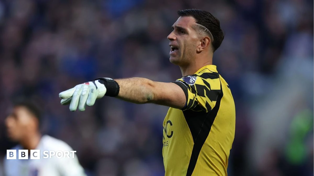 Martinez 'back in a few weeks' after operation