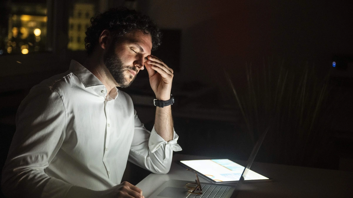 Meer mannen vallen uit door psychische klachten, zijn het watjes geworden? ’Eerste signalen helpen om op tijd in te grijpen’