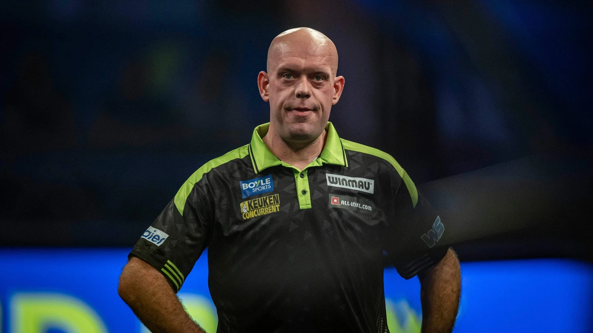 Michael van Gerwen kan meteen al zijn koffers pakken op het EK darten