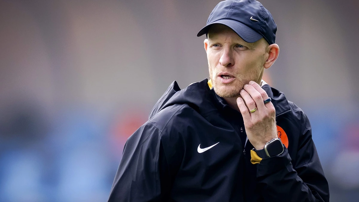 LIVE WK-kwalificatie | Daniëlle van de Donk begint aan 175ste interland tegen Hongarije