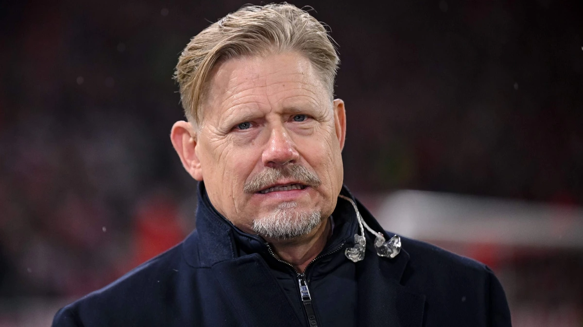 Manchester United-icoon Peter Schmeichel hekelt uitspraken Erik ten Hag: ’Hoe durft hij!’