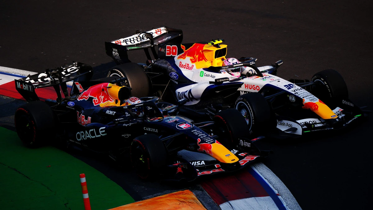 Max Verstappen begint met vijfde tijd in Mexico na opvallend akkefietje met oud-teamgenoot