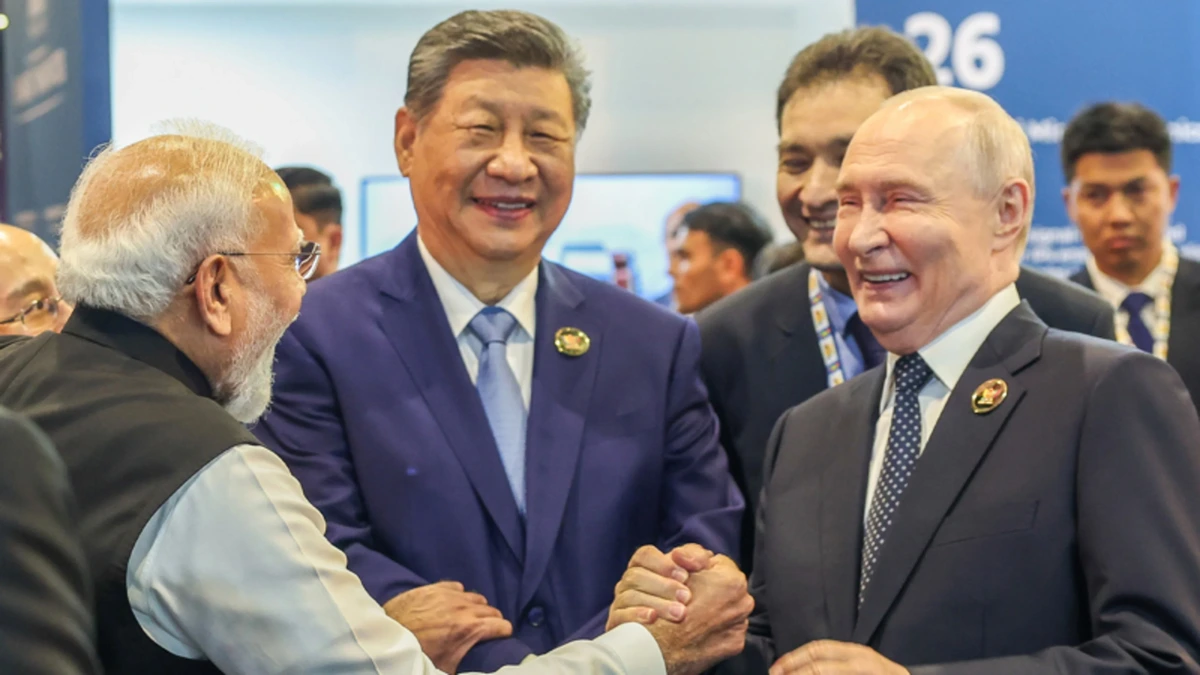 ‘Chinese president Xi wilde geen gesprek met dubbelganger Poetin!’