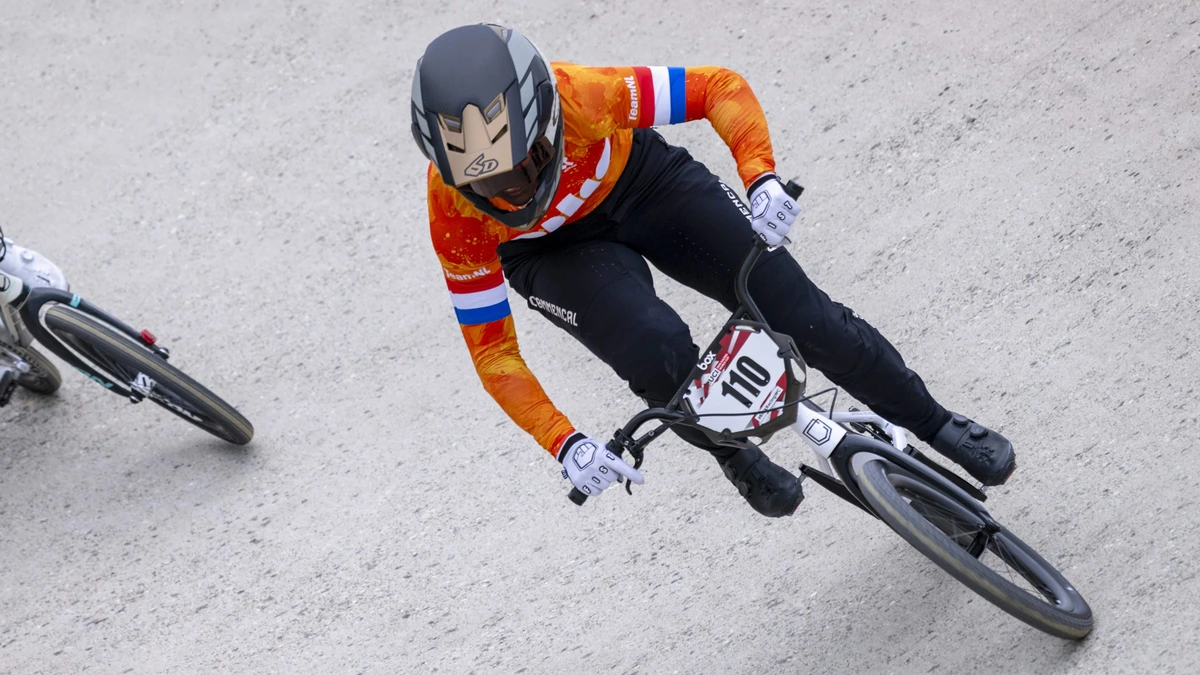 BMX’ster Laura Smulders wint wereldbekerwedstrijd in China