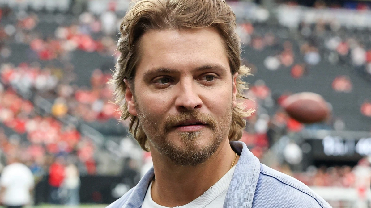 Yellowstone-acteur Luke Grimes kijkt eigen werk niet terug: ’Denk dat het mijn proces misschien zou kunnen belemmeren’