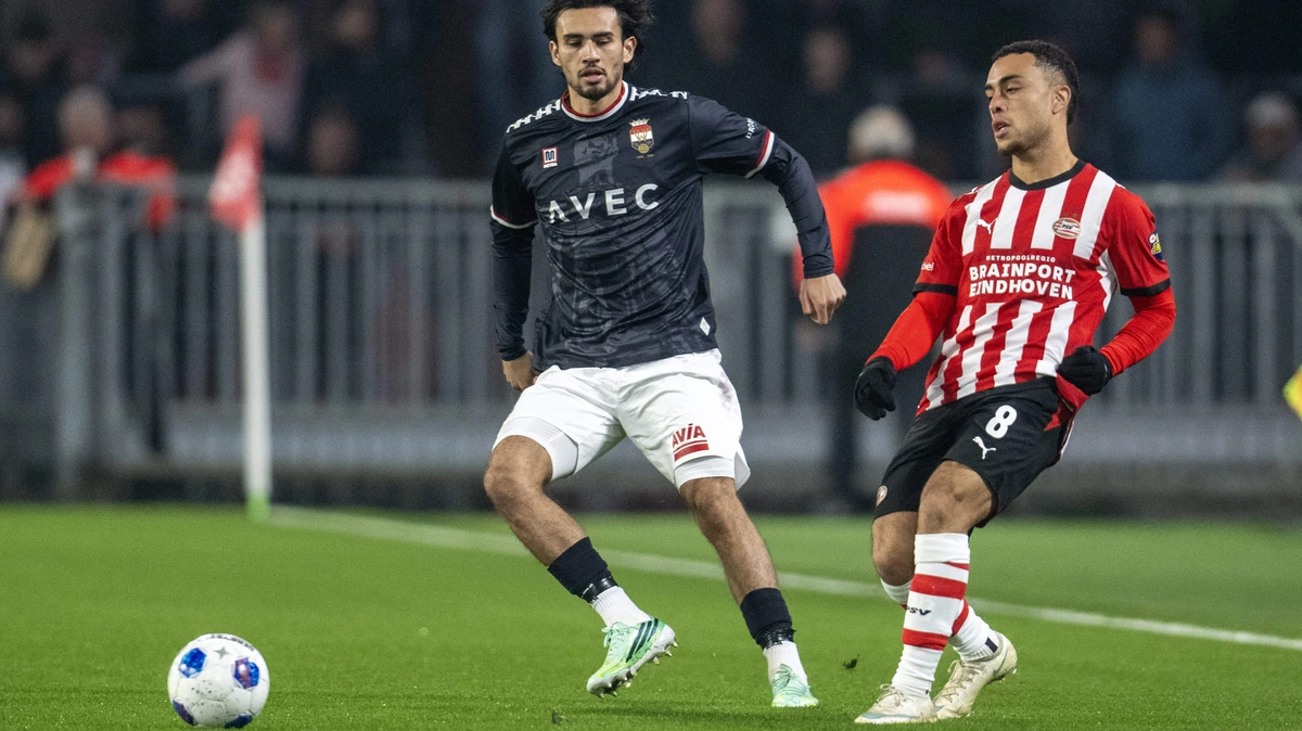 LIVE Eredivisie | Mauro zet PSV op voorsprong tegen hekkensluiter Willem II